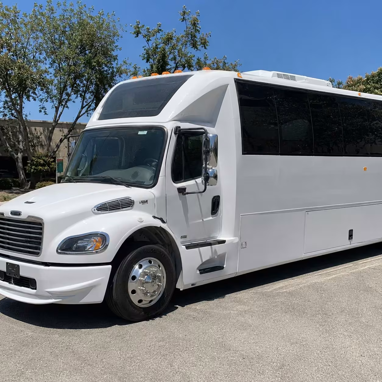 28 passenger party bus